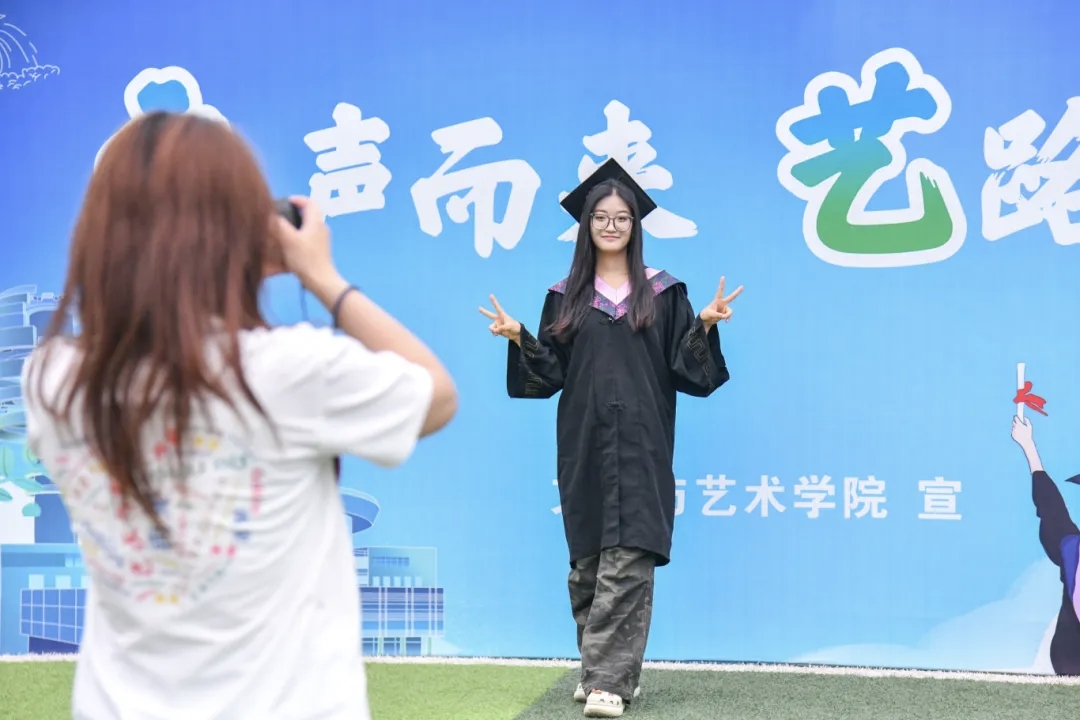 微信图片_2025-06-20_225353_715.jpg