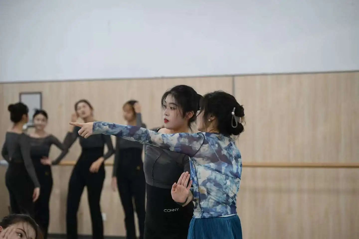 微信图片_20250426150430.jpg 微信图片_20250426150430.jpg