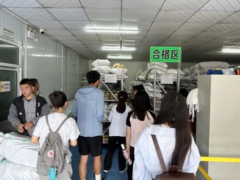 西北师范大学青年全媒体中心7.jpg 西北师范大学青年全媒体中心7.jpg