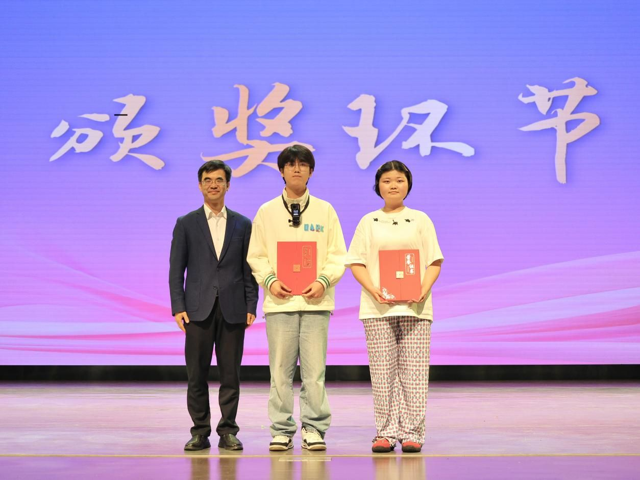 图片2.png 图片2.png