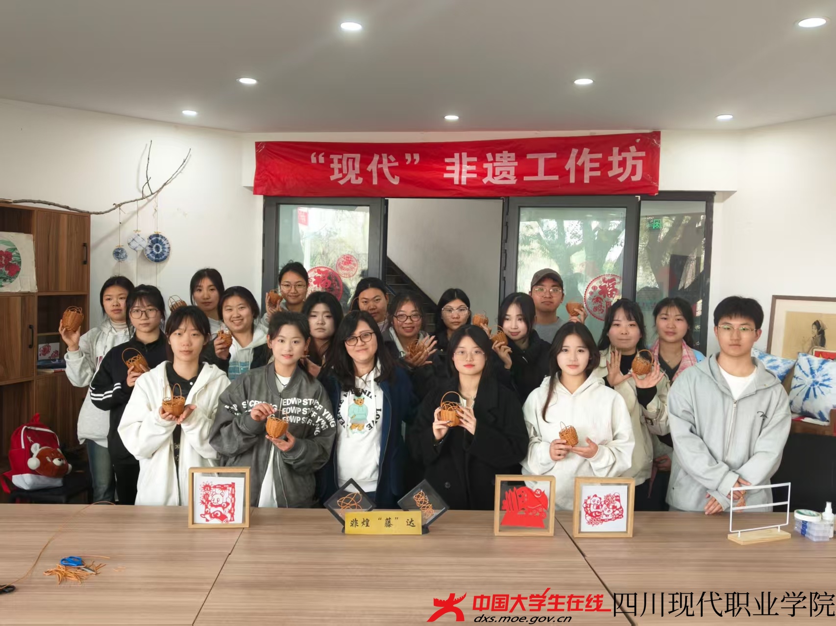 微信图片_20250404114138.jpg 微信图片_20250404114138.jpg