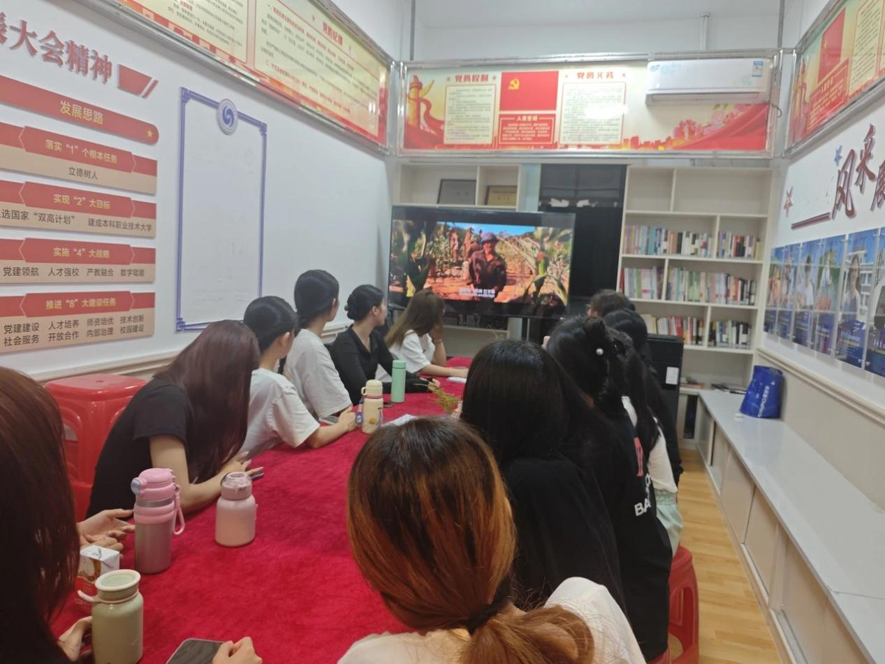 图片12.png