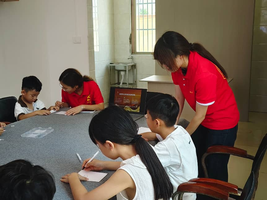 图片4.png 图片4.png