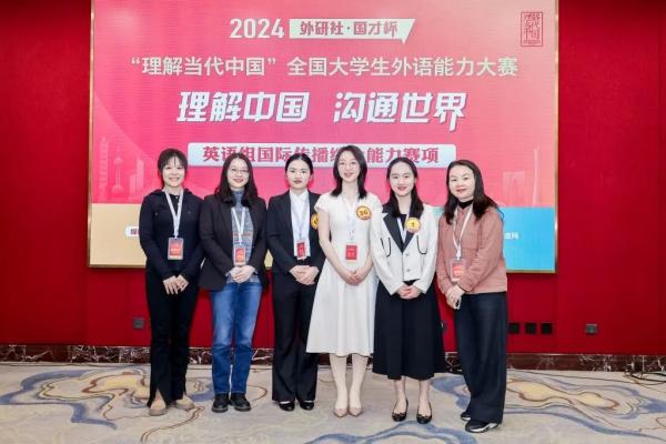 中南大学🥇金奖拿下‼️2.jpg 中南大学🥇金奖拿下‼️2.jpg