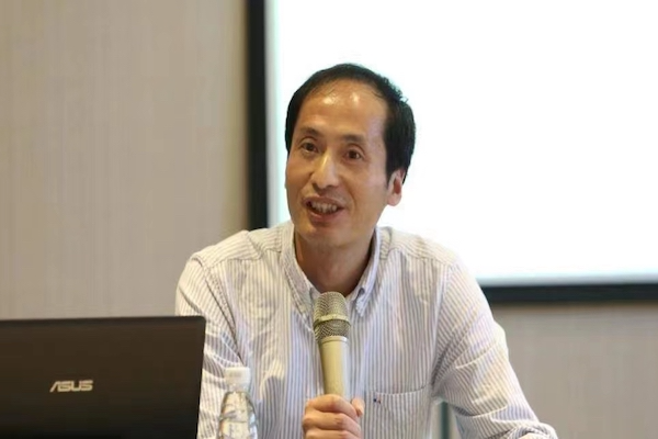 安徽师范大学教授丁云亮快节奏时代里做一名慢节奏的解惑者