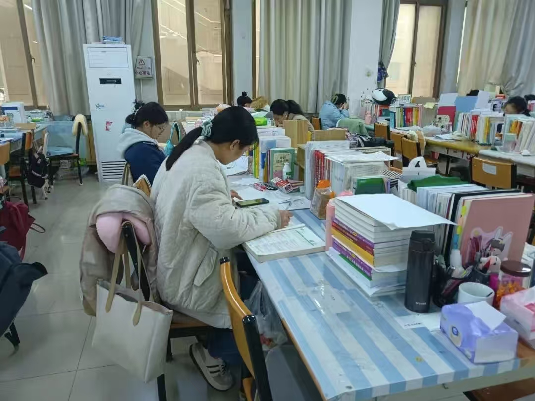 微信图片_20251021173934_1127_4.jpg 微信图片_20251021173934_1127_4.jpg