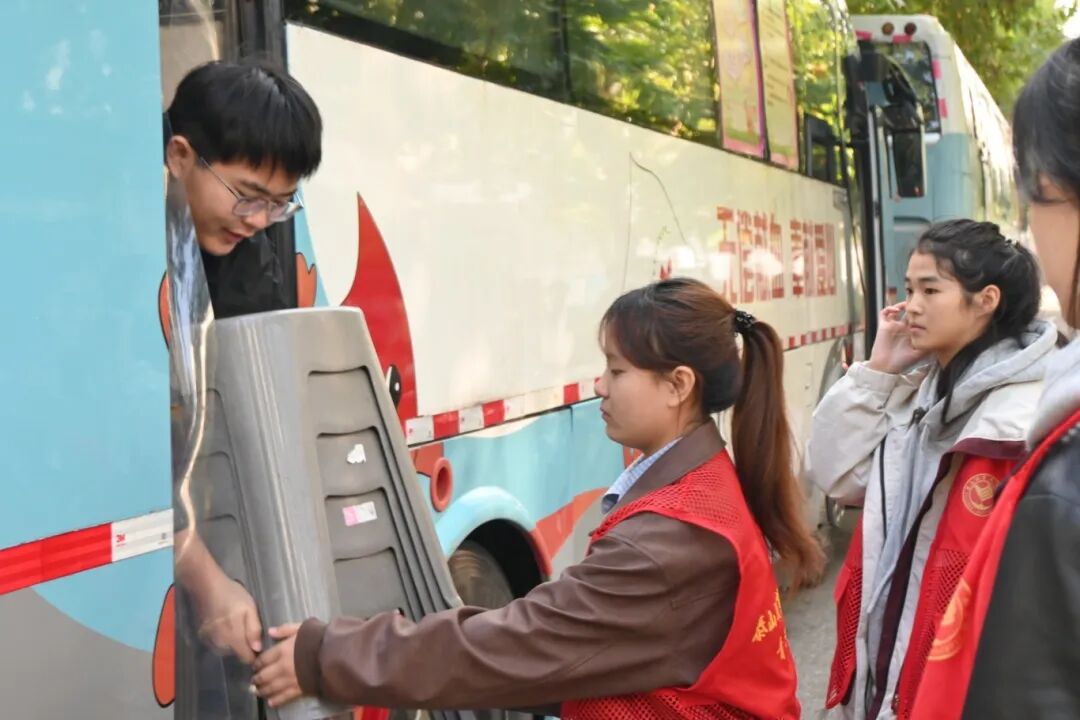 微信图片_2025-11-03_115056_580.jpg