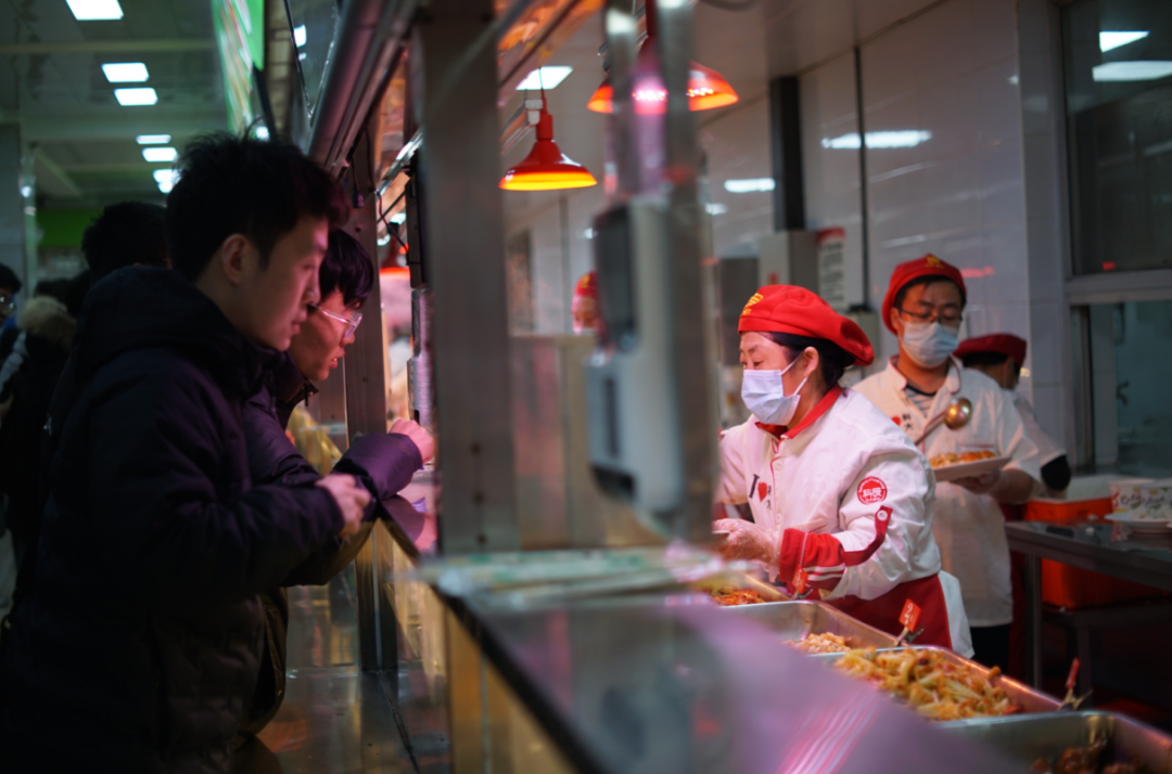 天津科技大学食堂图片图片