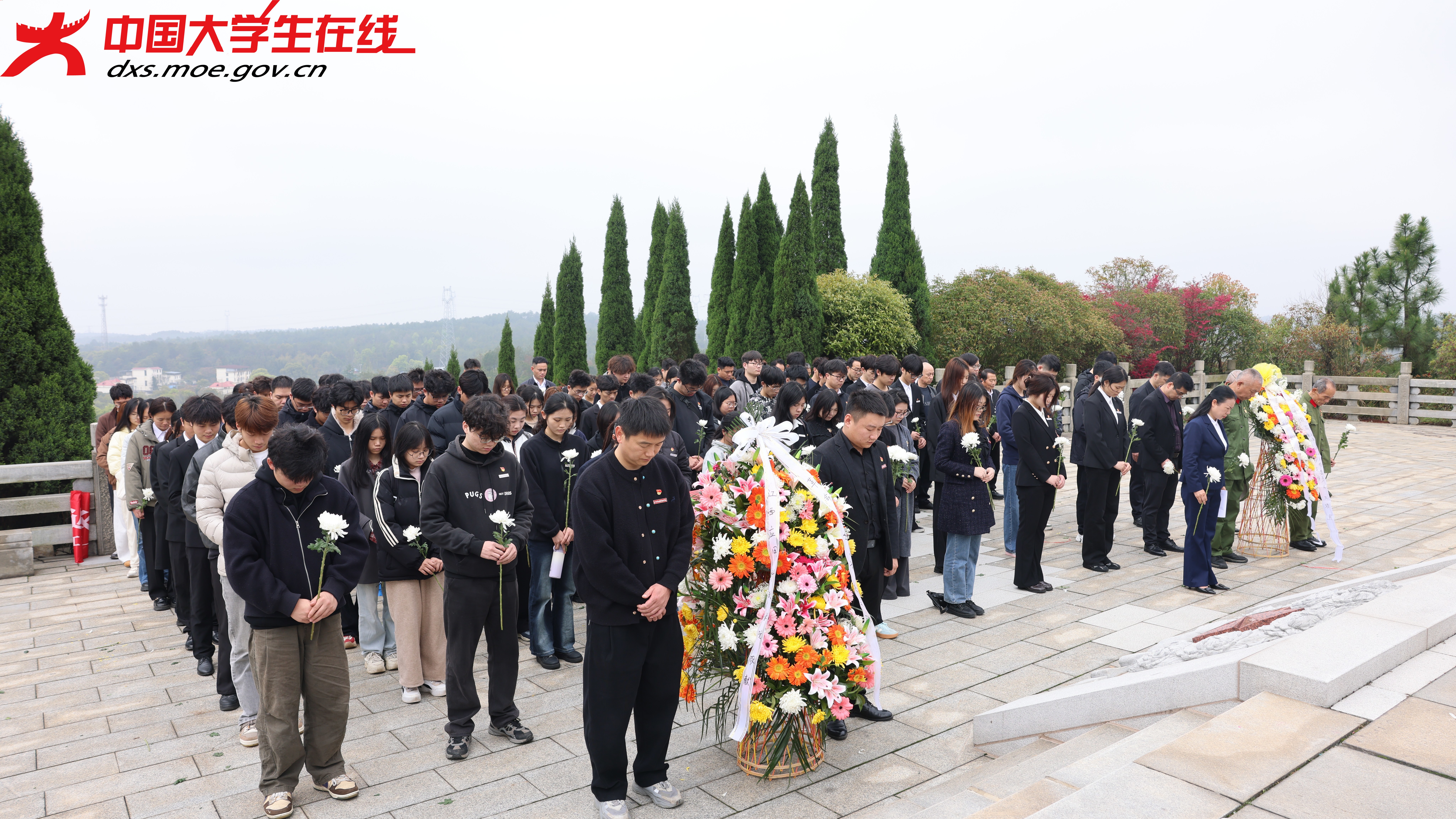清明2(1).jpg 清明2(1).jpg