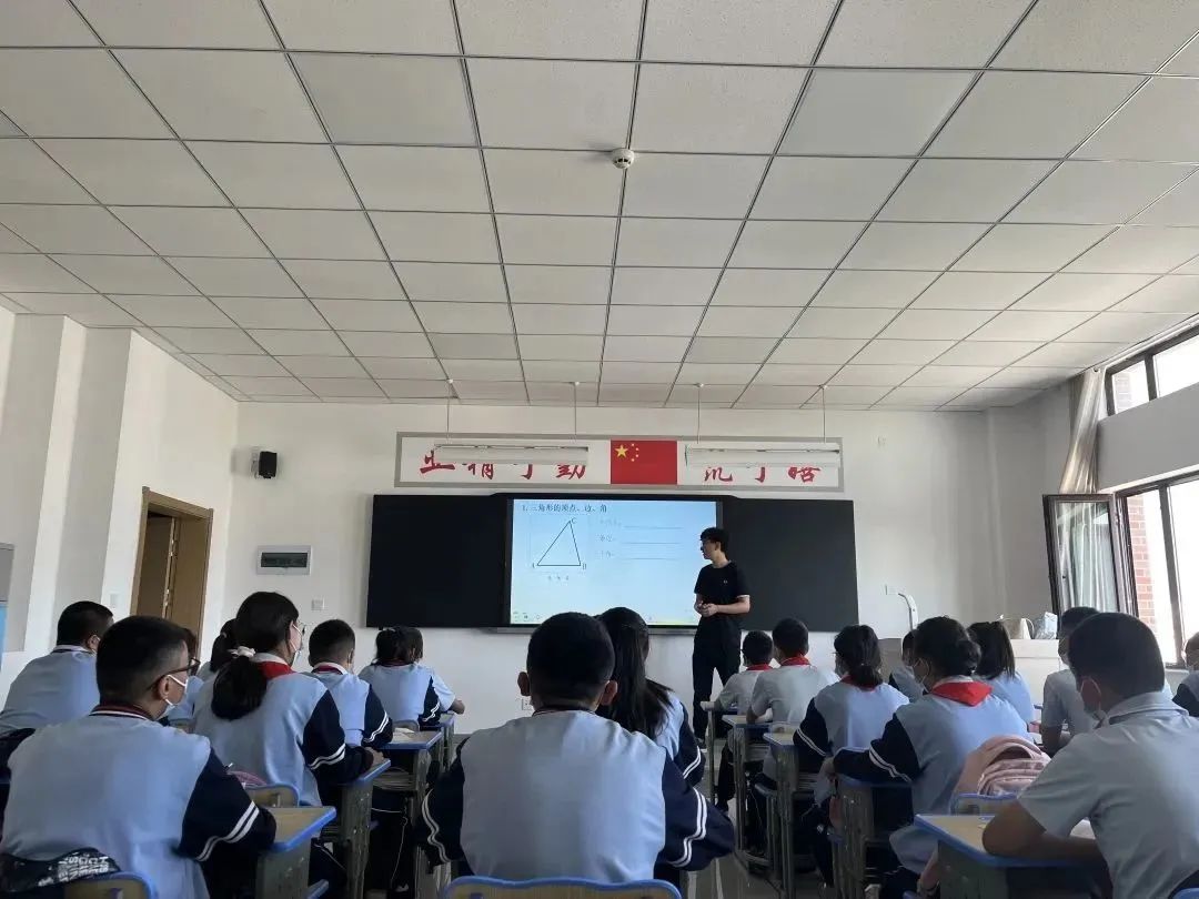 微信图片_20221125223107.jpg 微信图片_20221125223107.jpg