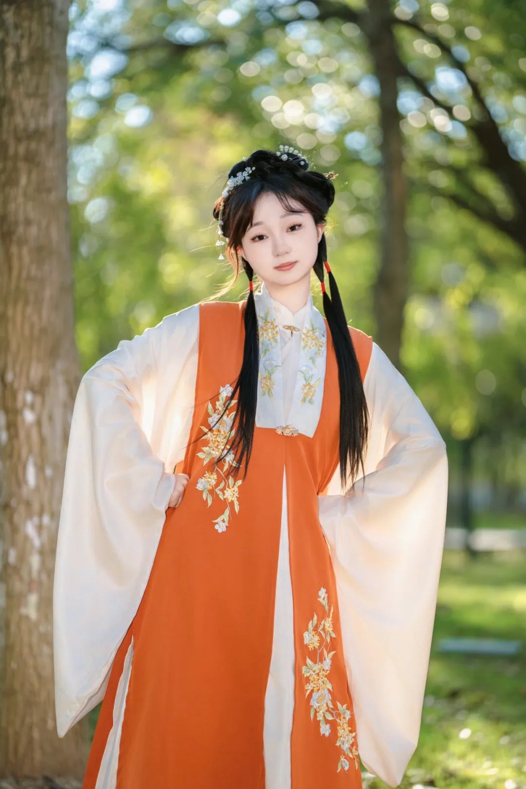輔仁大學織品服裝學系中華服飾文化中心Chinese Textiles and