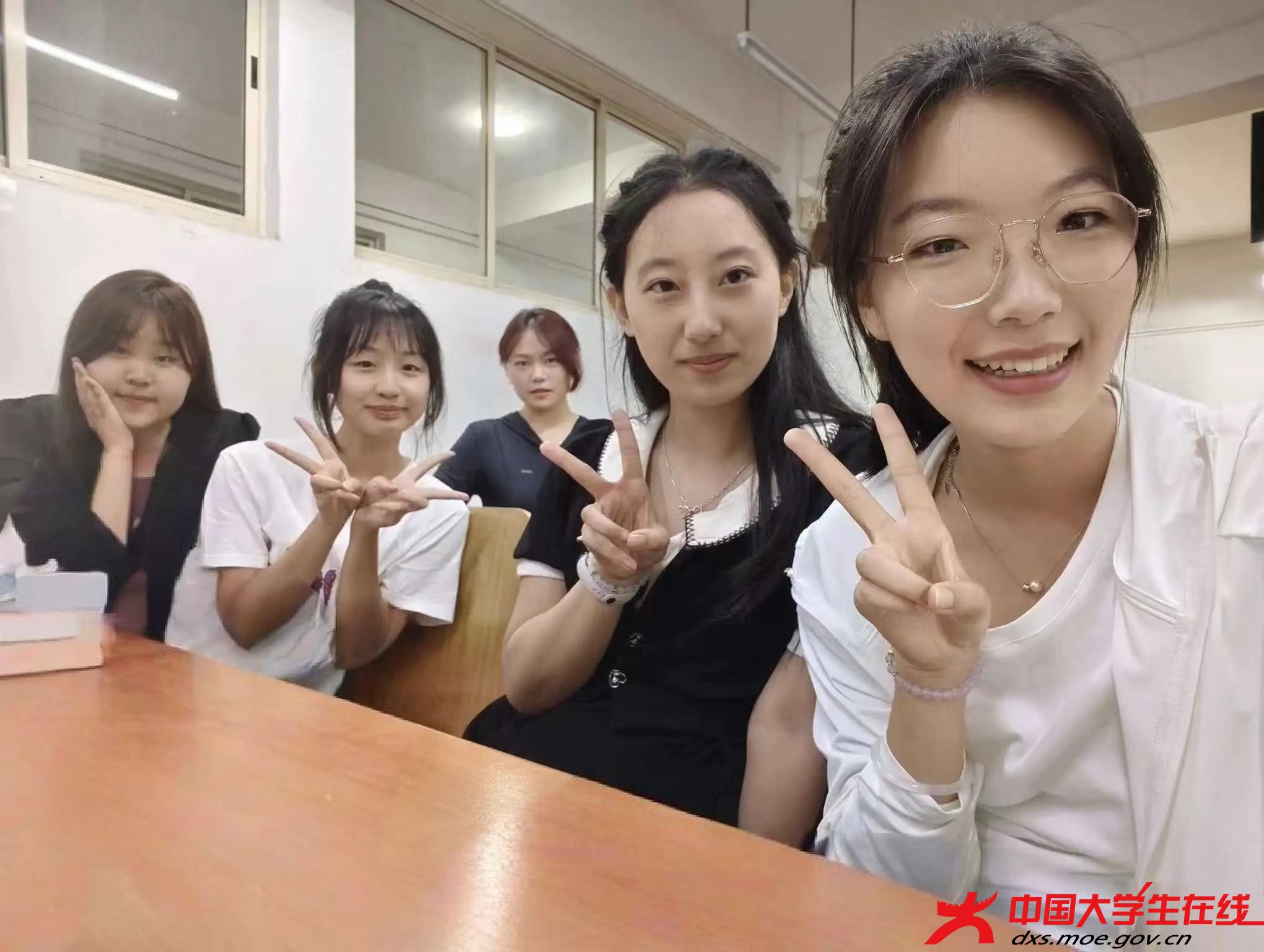 微信图片_20240923203302.jpg 微信图片_20240923203302.jpg