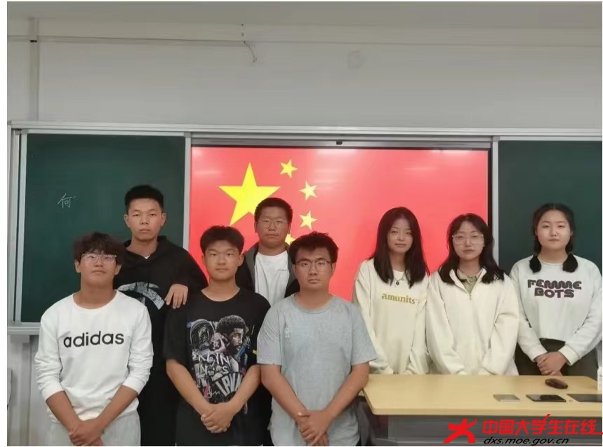 化工学院.jpg 化工学院.jpg