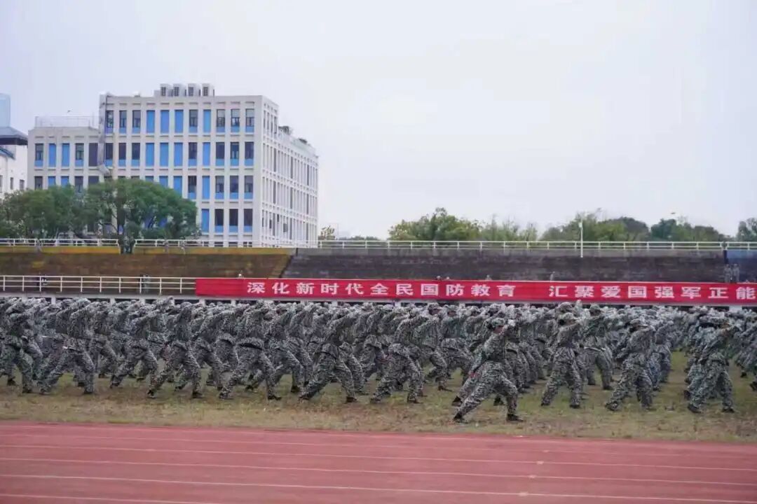 匕首操.jpg 匕首操.jpg