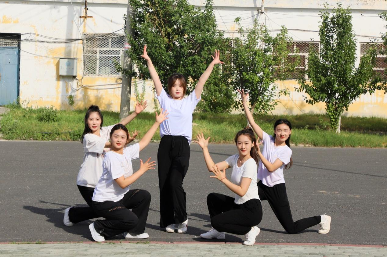 图片四3.png 图片四3.png
