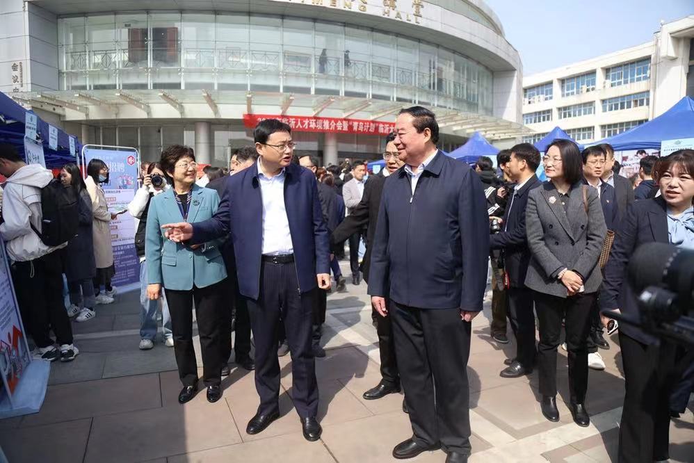 微信图片_20240330200118.jpg 微信图片_20240330200118.jpg