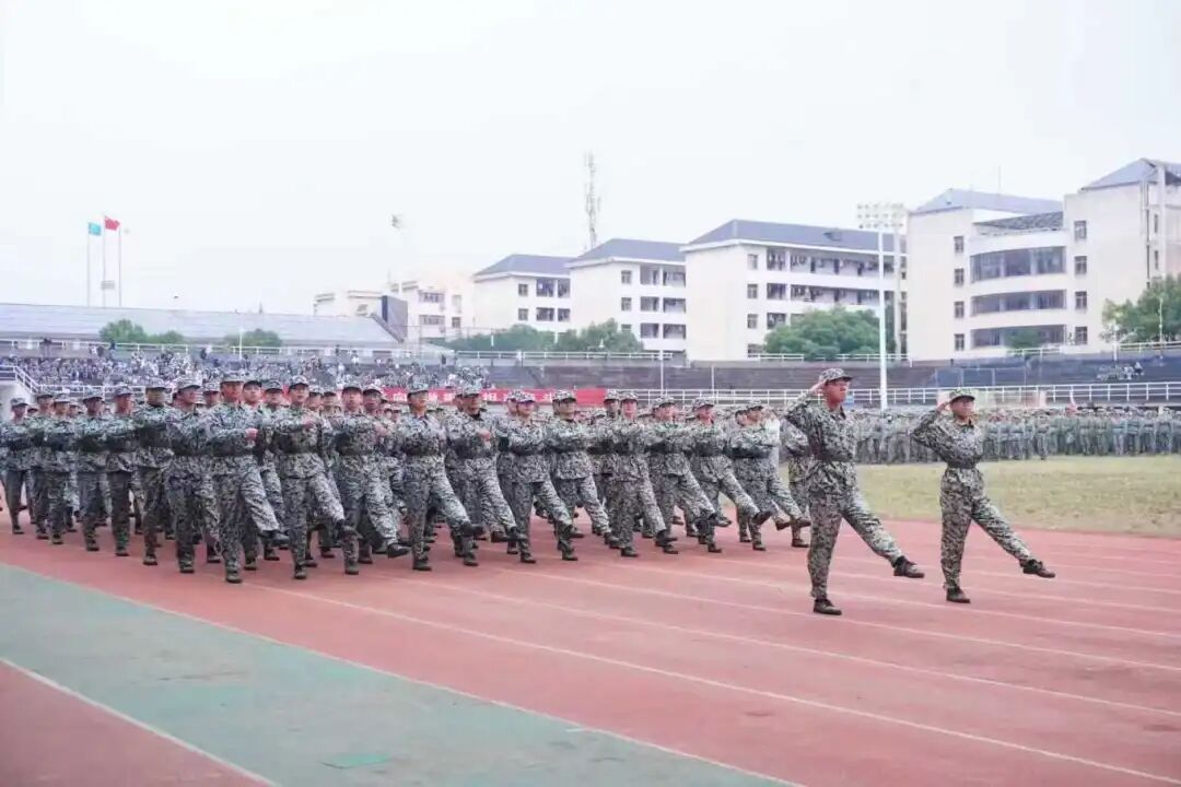文学院.jpg 文学院.jpg