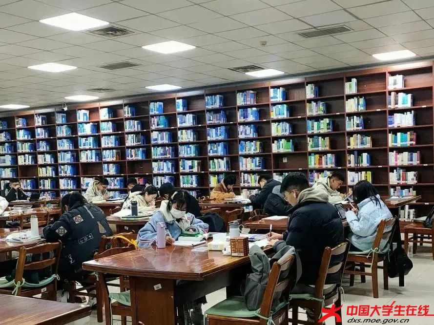 辽宁科技大学学生工作处 - 中国大学生在线