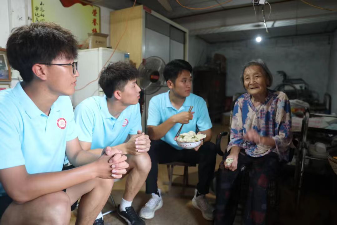 107.jpg 107.jpg