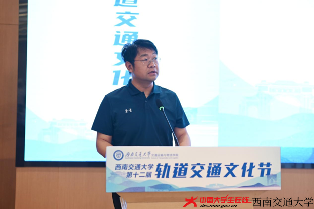 下载 (5).png