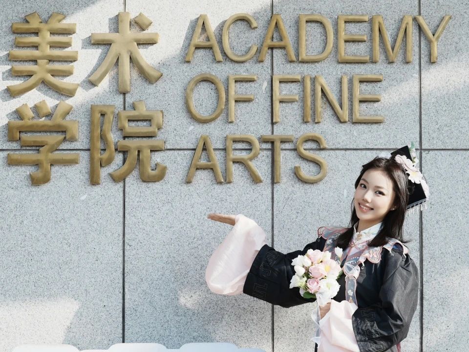 毕业7.jpg 毕业7.jpg