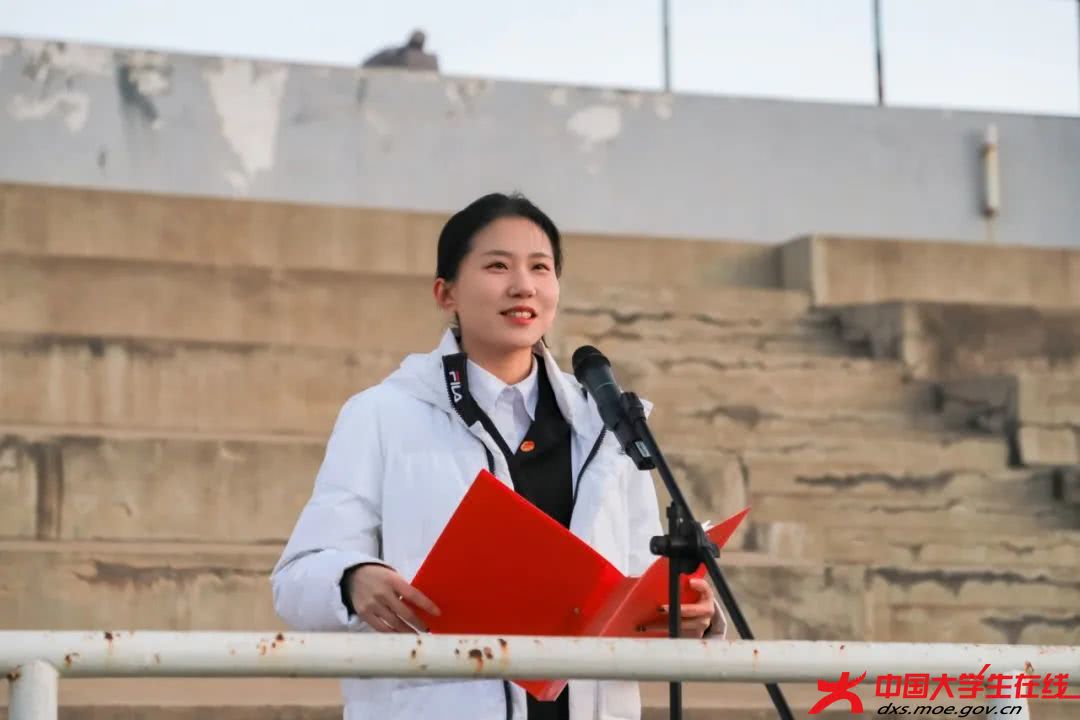 国旗下演讲。孙楚博摄.jpeg