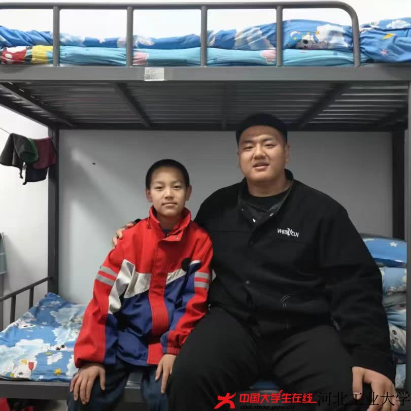 微信图片_2025-08-04_184446_906.jpg 微信图片_2025-08-04_184446_906.jpg
