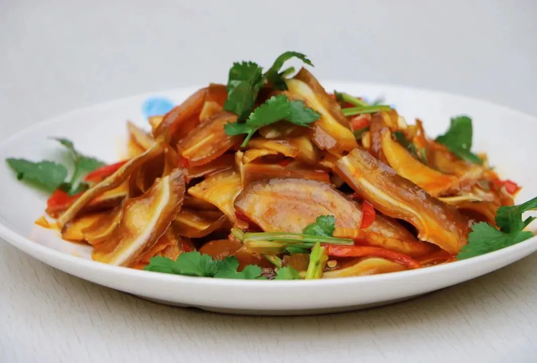 学习到下午
别忘了犒劳自己
让一份份带着温度的美食，温暖你的胃，更温暖你的心！