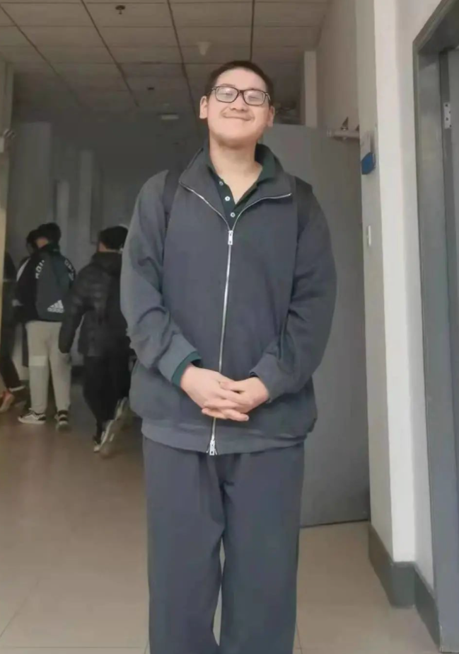 4.png 4.png