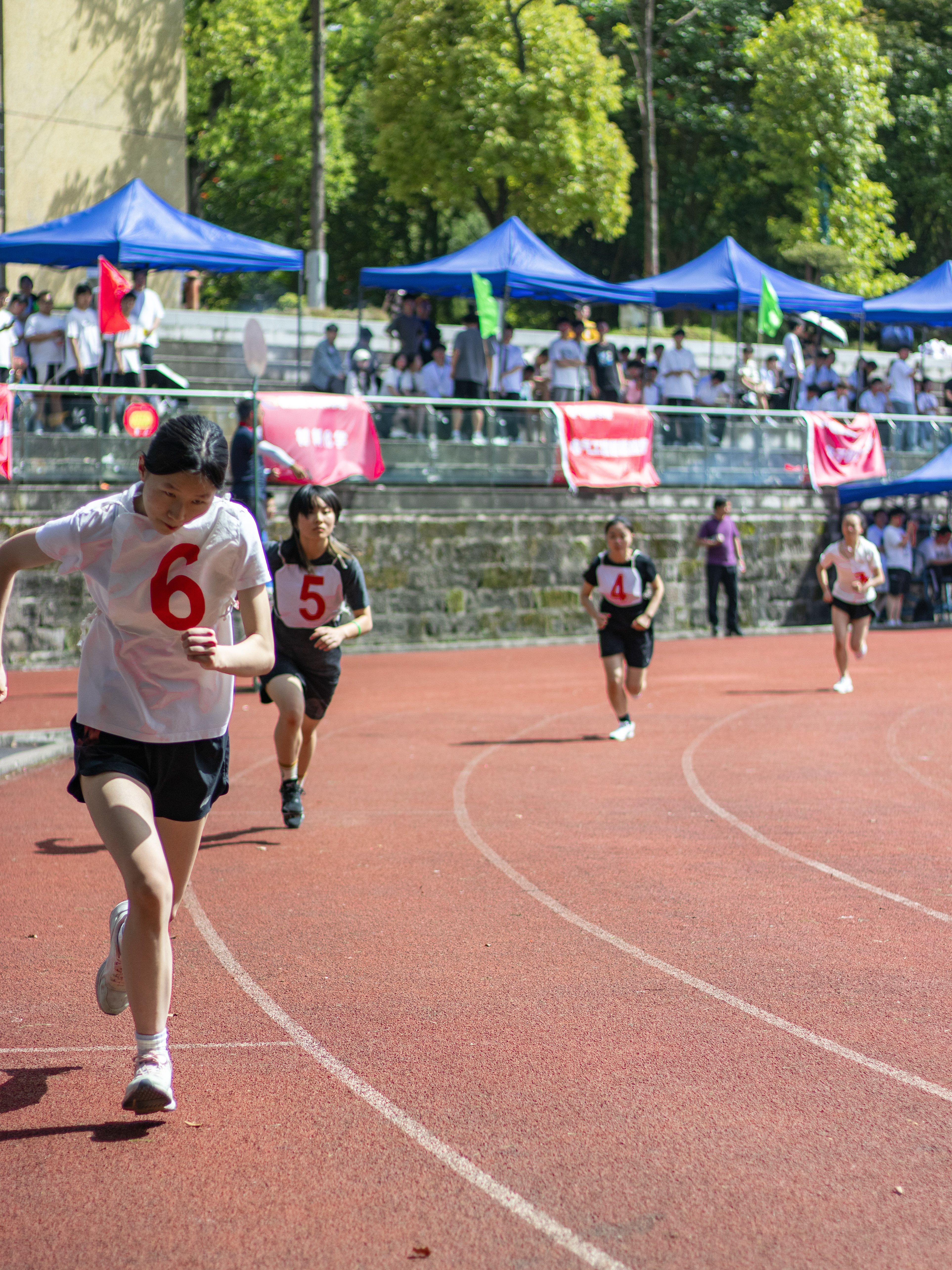 女子800米