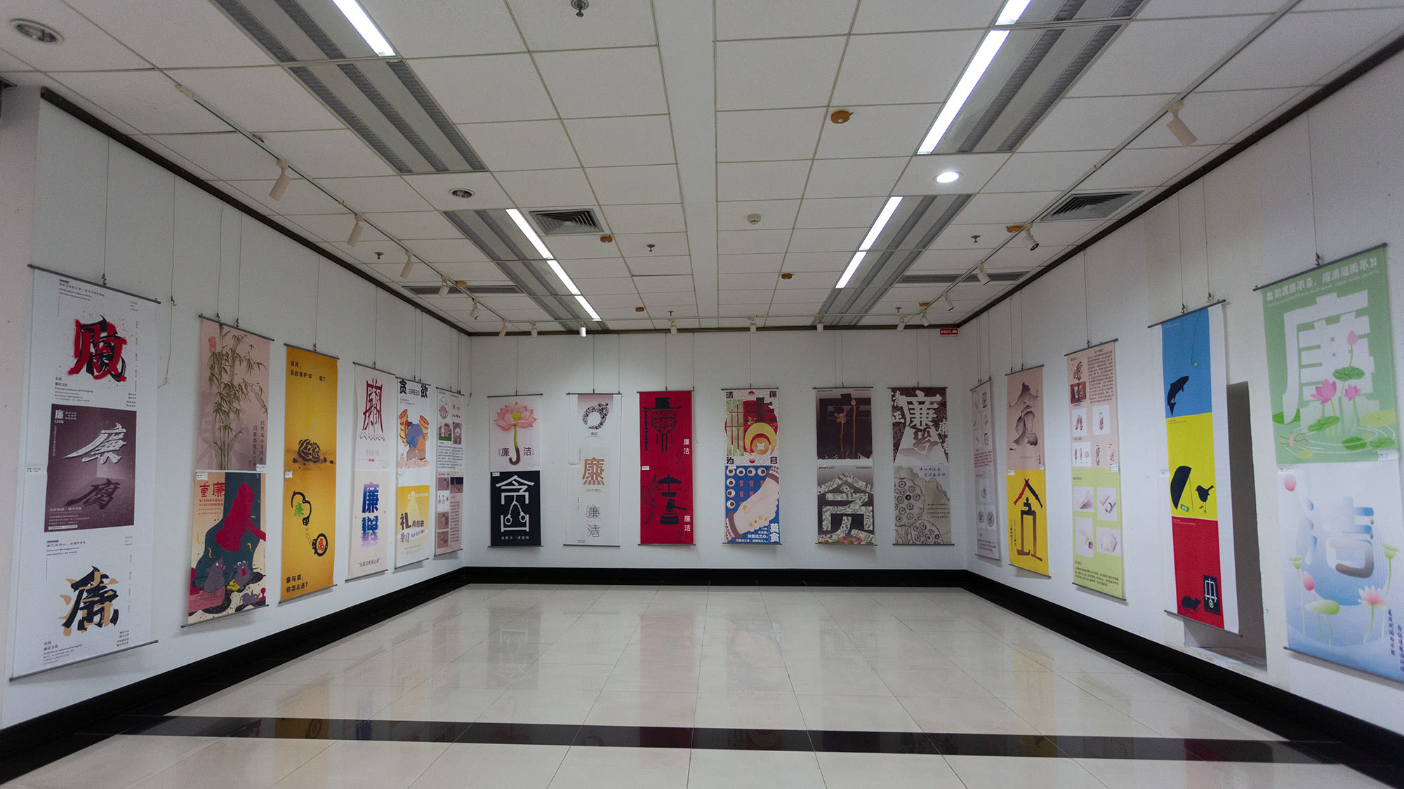作品展摄影by朱鲜艳.jpg 作品展摄影by朱鲜艳.jpg