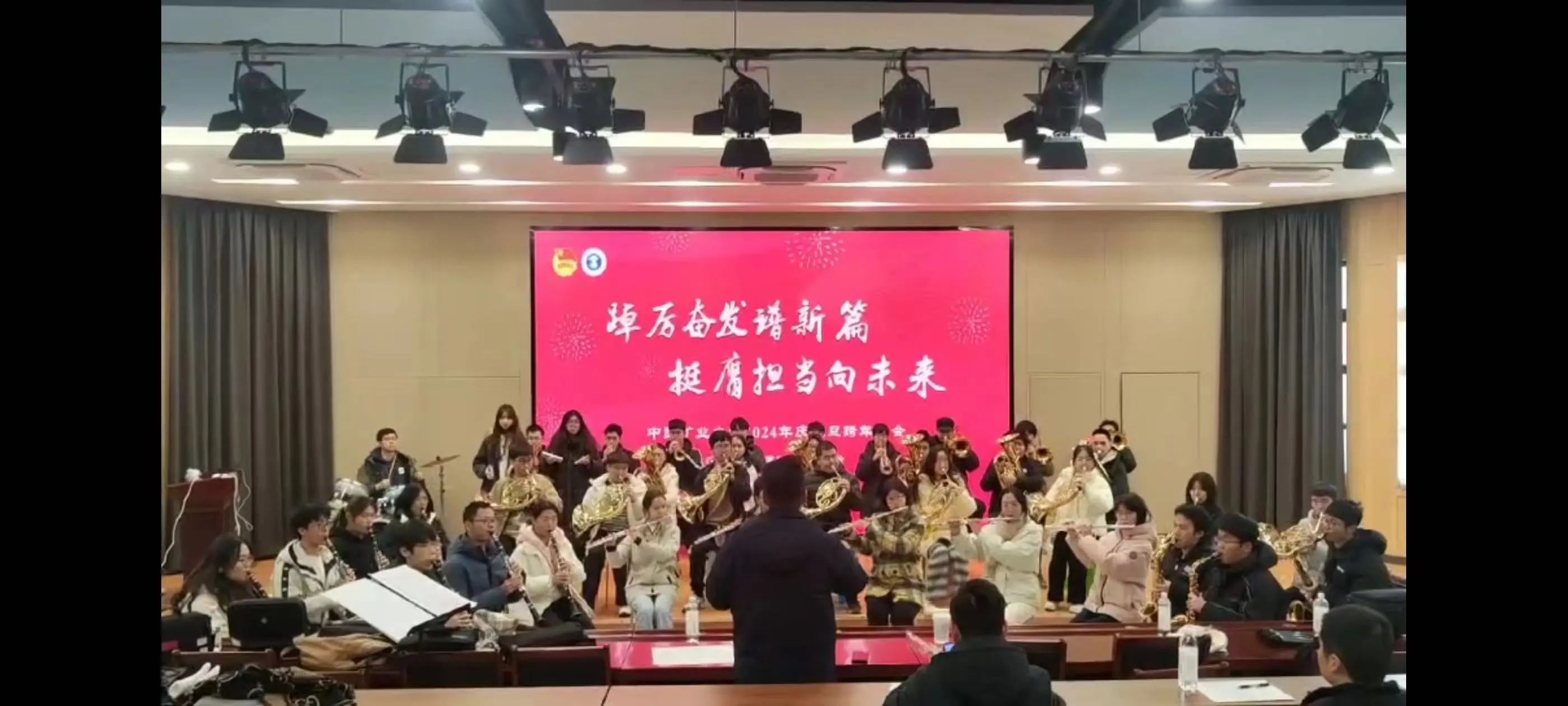 社团活动照片-中国矿业大学26.jpg 社团活动照片-中国矿业大学26.jpg