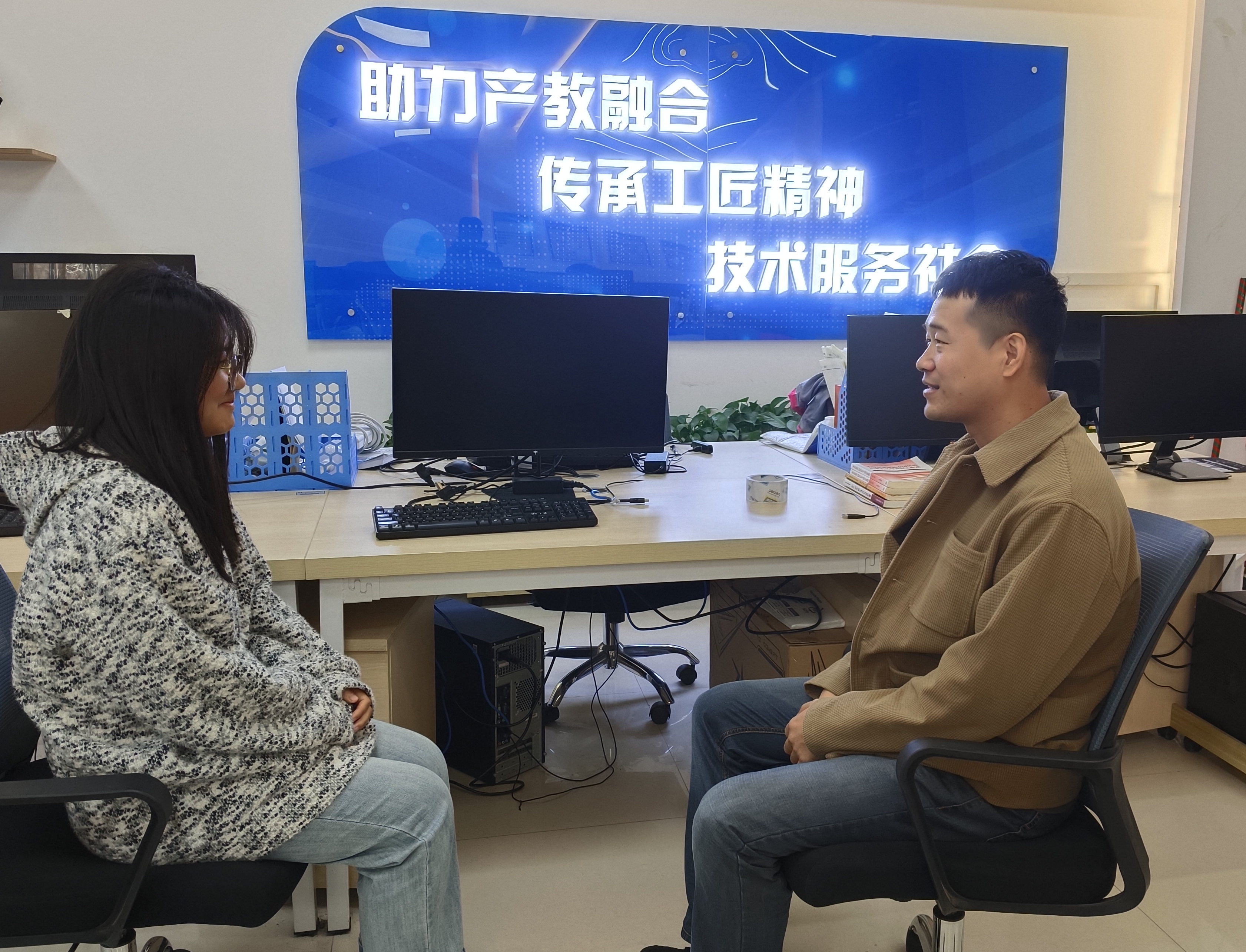 图片 2.png 图片 2.png
