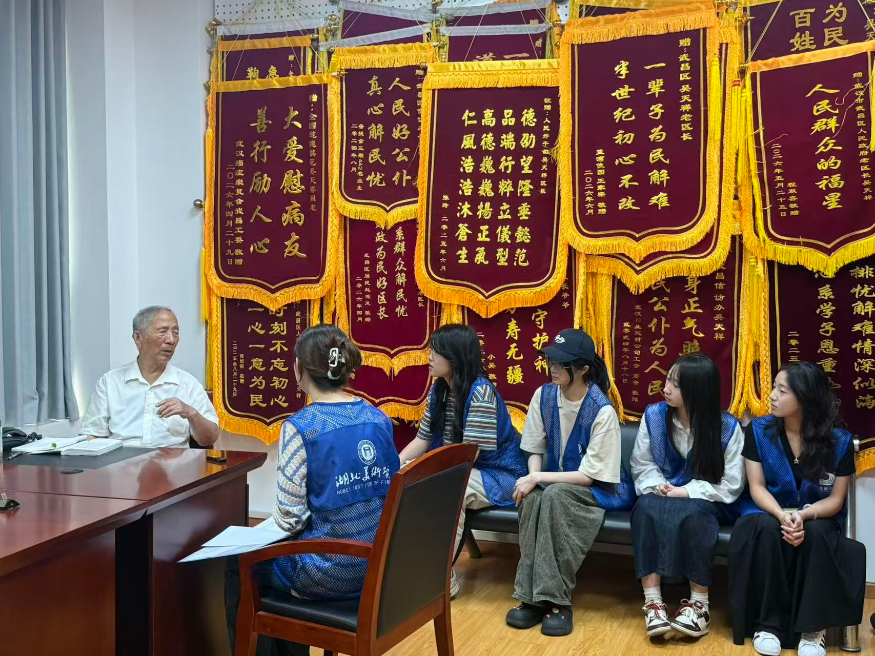图片4.png 图片4.png