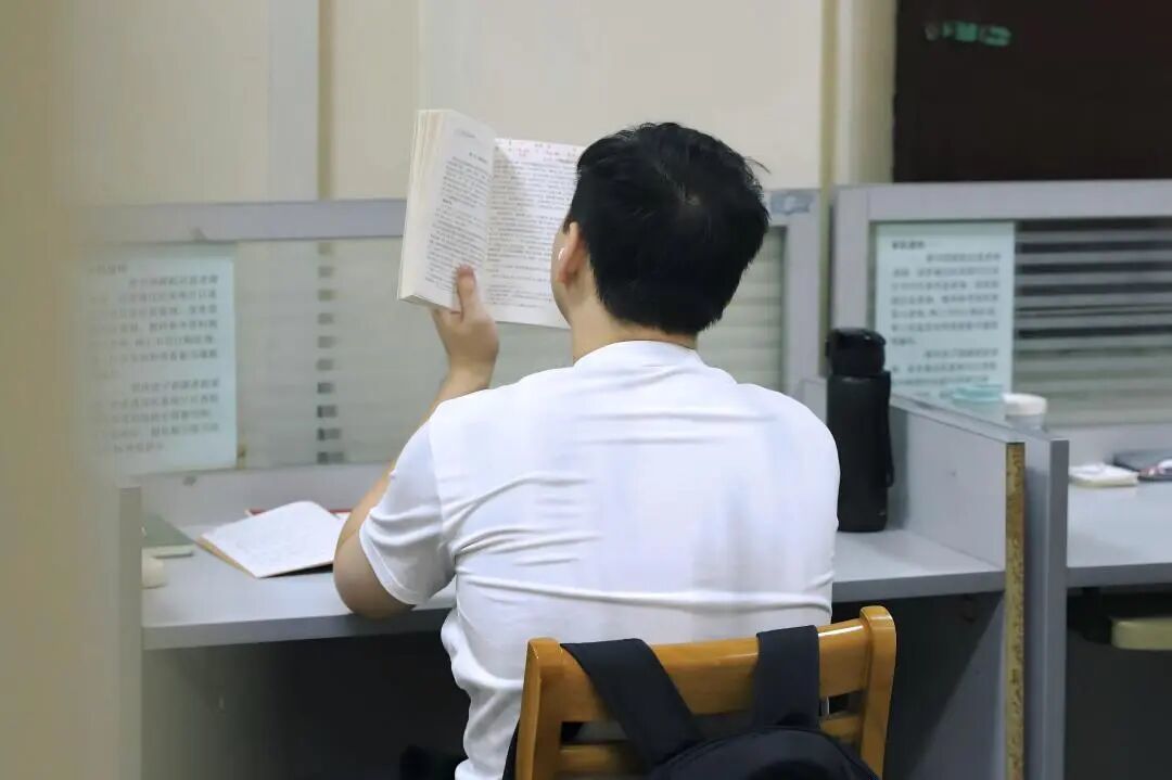 微信图片_20251024112811.jpg 微信图片_20251024112811.jpg
