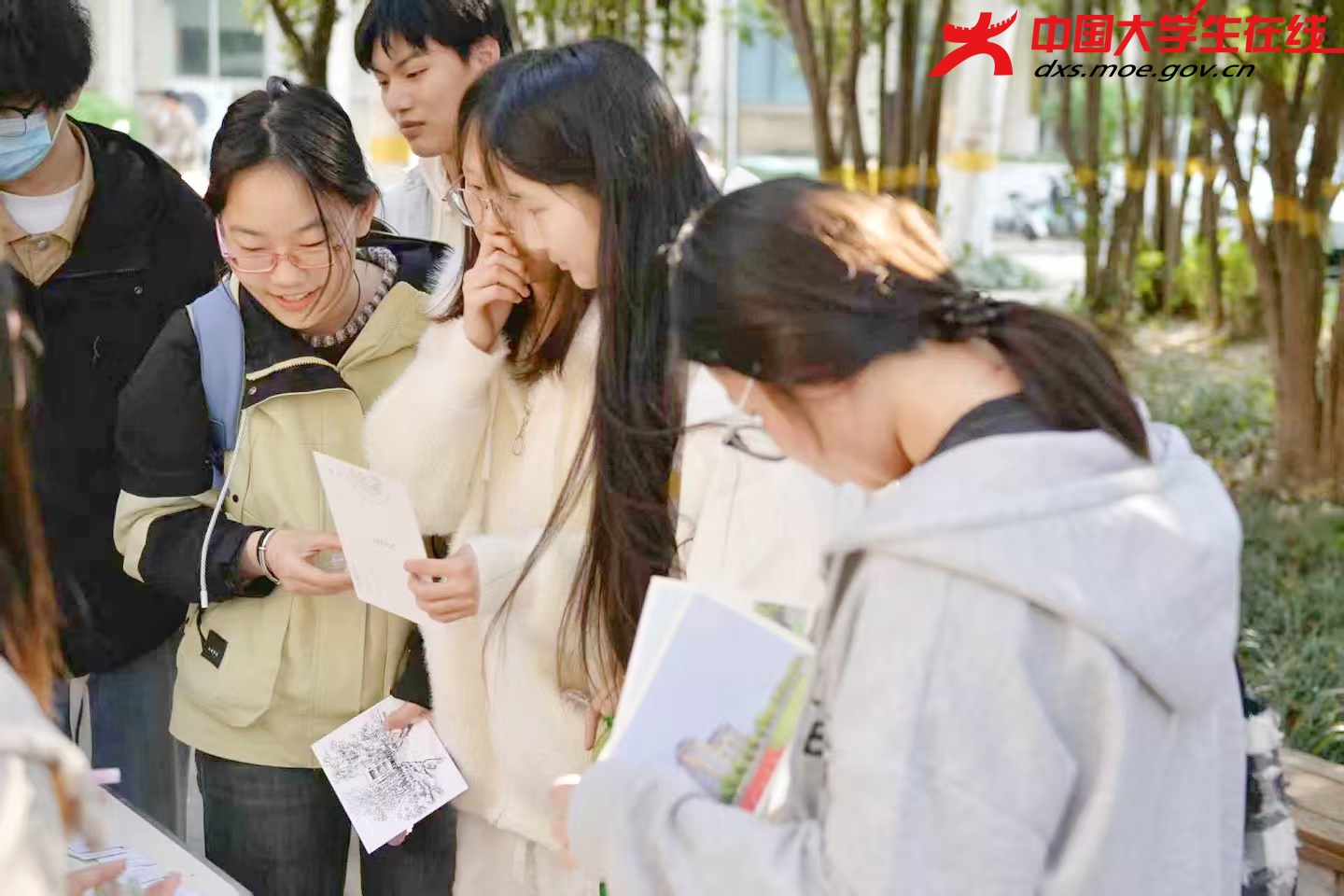 游戏进行时（六） 来源：河南农业大学