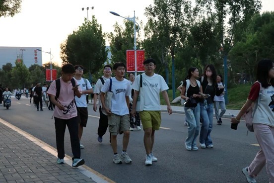 图片7.jpg 图片7.jpg