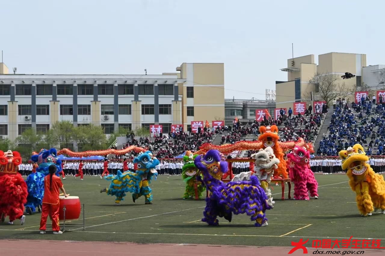 舞龙舞狮 李仕能摄.jpg 舞龙舞狮 李仕能摄.jpg