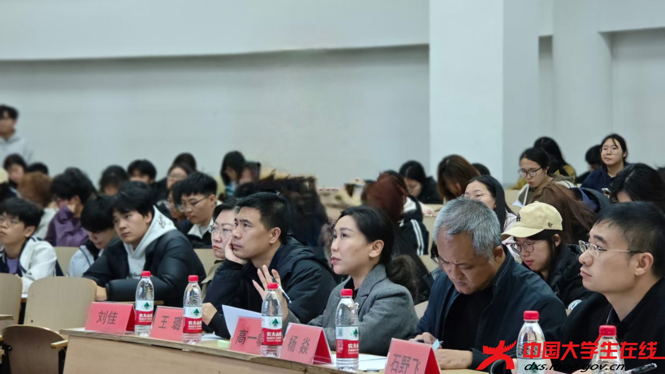 比赛现场.jpg