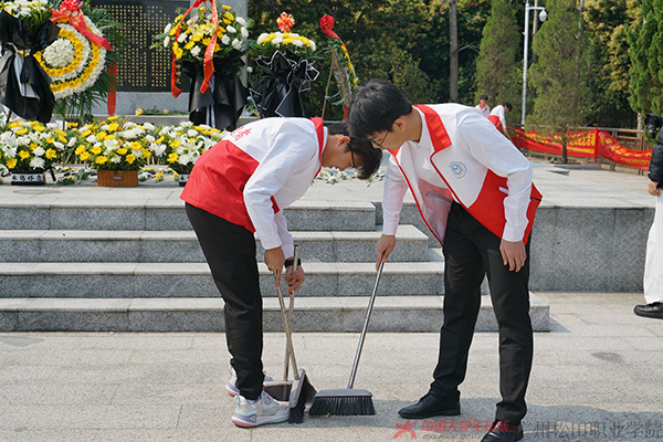 活动现场7.jpg 活动现场7.jpg