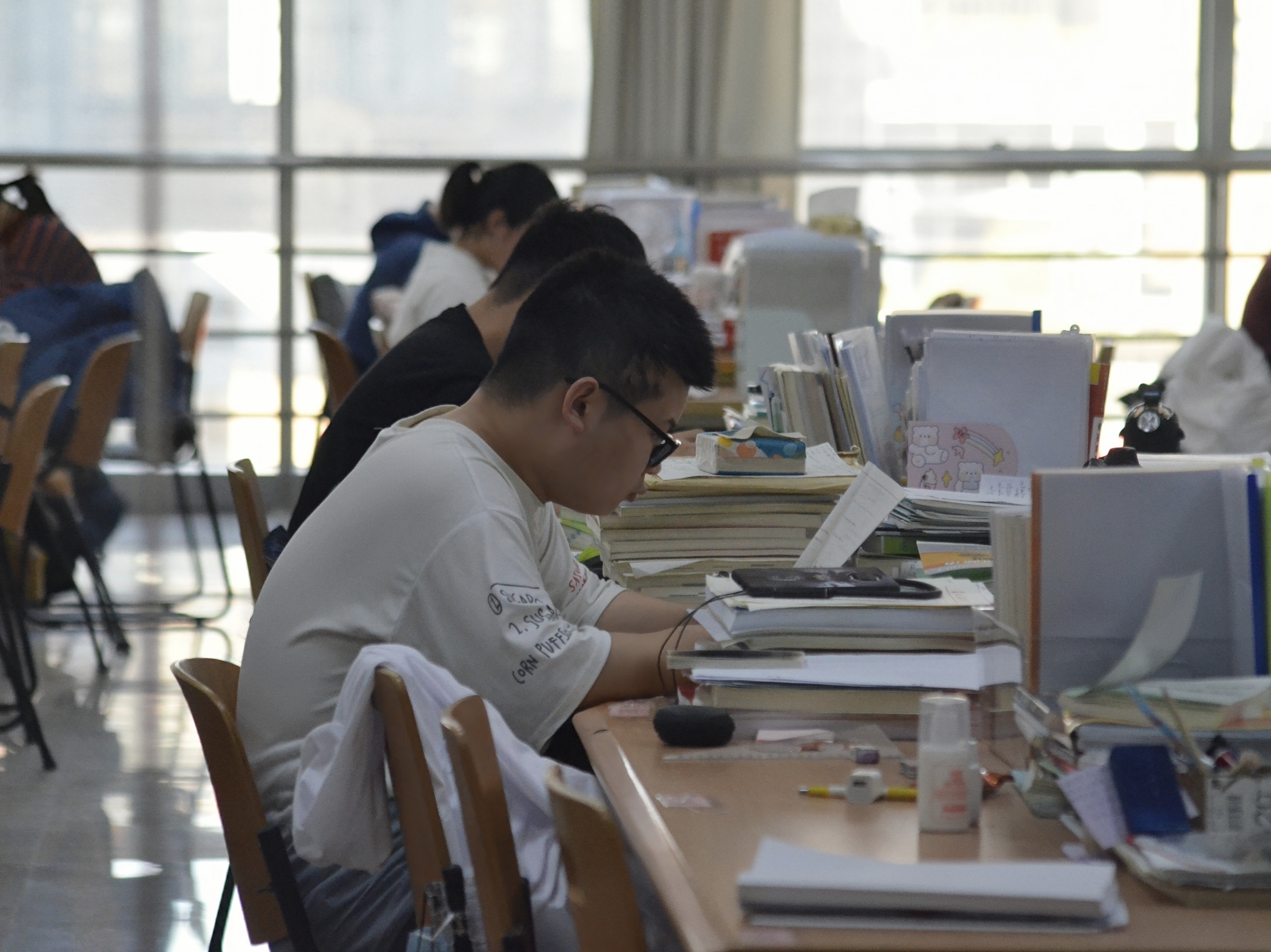 图二1.jpg 图二1.jpg