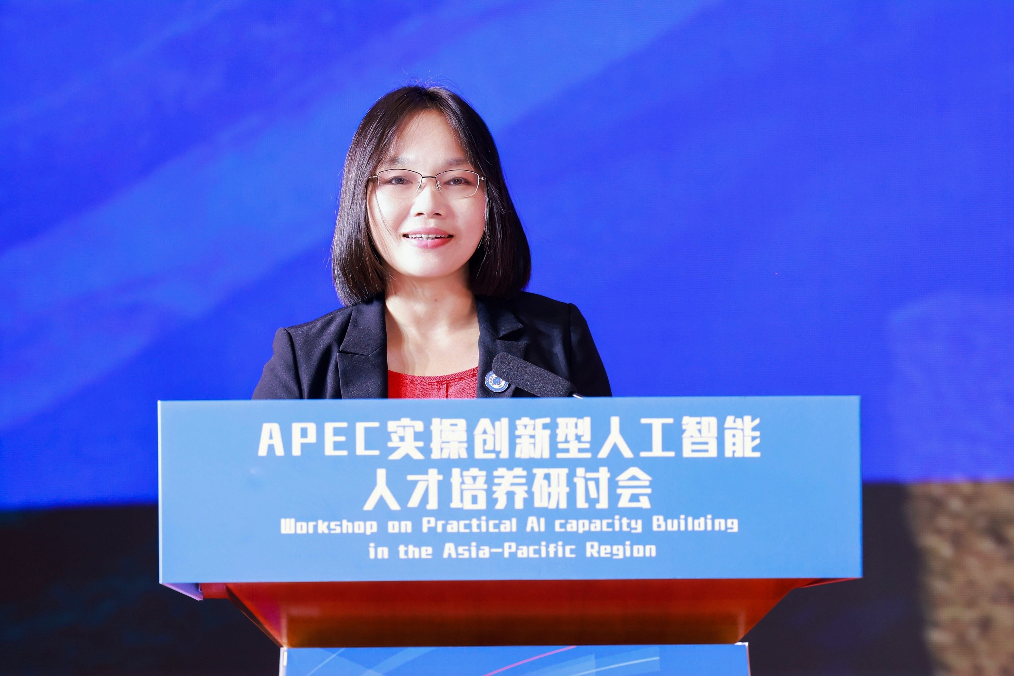 海南软件职业技术学院校长韩小雨.jpg 海南软件职业技术学院校长韩小雨.jpg