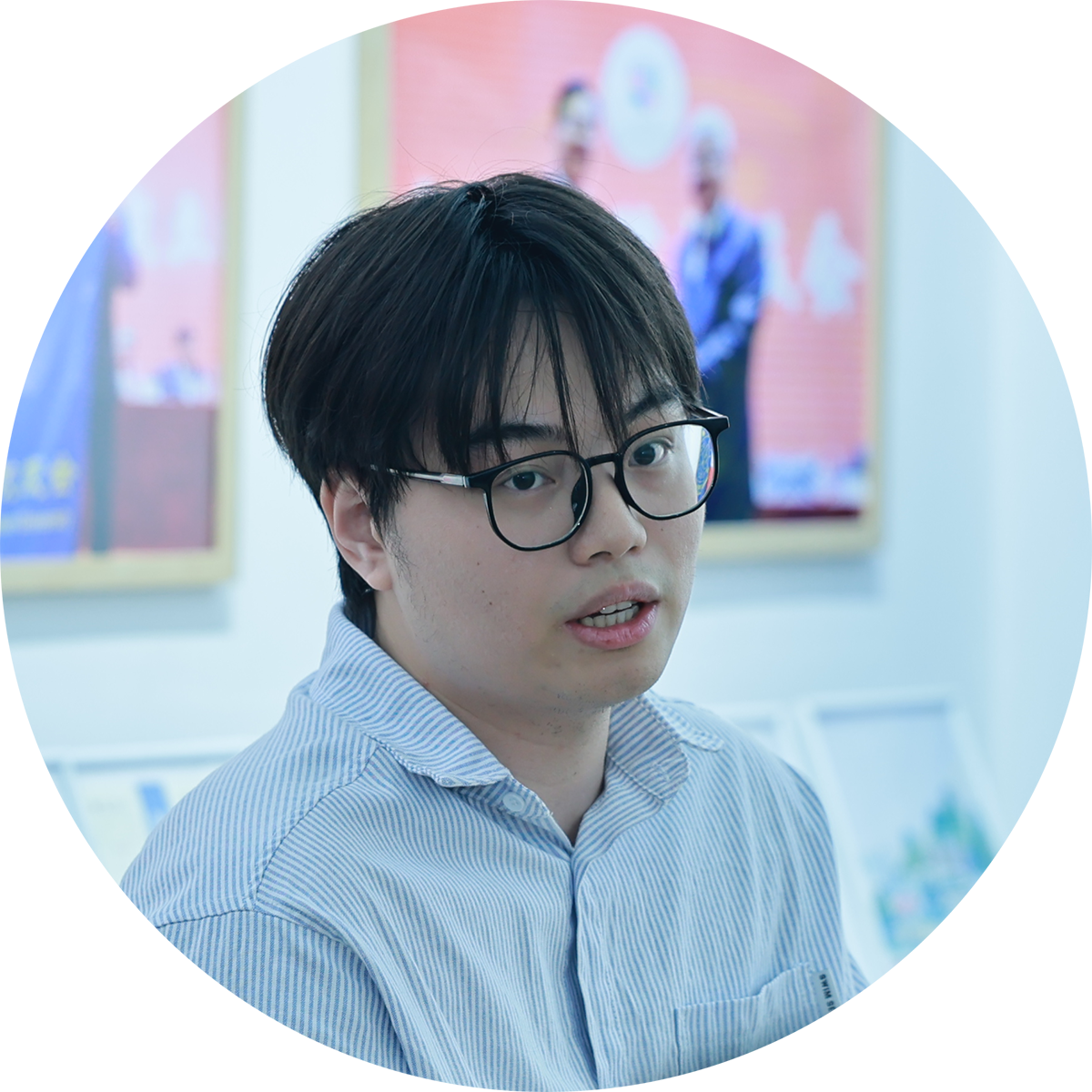 胡書毅.png