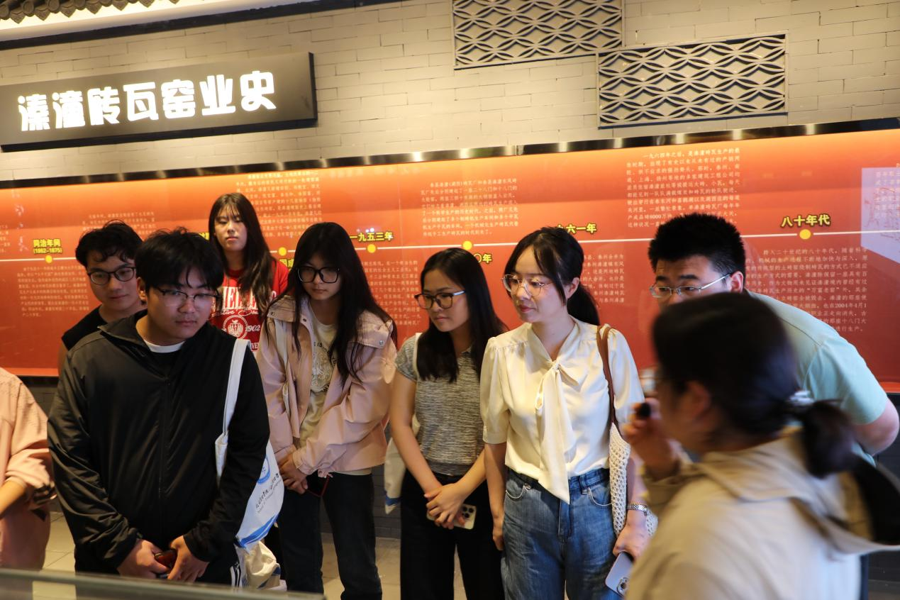 图片 1.png 图片 1.png